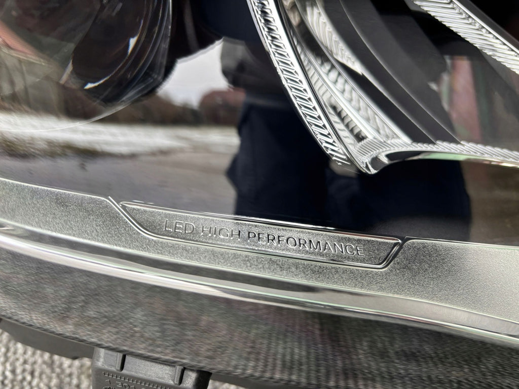 Frontscheinwerfer Mercedes-Benz X156 A1569067000 Rechts Scheinwerfer Headlight SCH5546876295pb