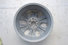Load image into Gallery viewer, 1x Alufelge 17 Zoll 7.0" 5x110 40ET Glanz Silber 735624967 Fiat 500x Rim Wheel FEL4367981444zg