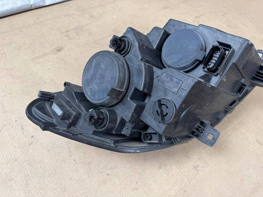 Frontscheinwerfer Mercedes-Benz Sprinter A9109060000 Links Headlight SCH2395367600dq