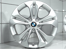 Load image into Gallery viewer, 4x Alufelge 17 Zoll 7.5" 5x112 52ET 6856065 BMW F39 F48 Rim Wheel FEL7380371532vc