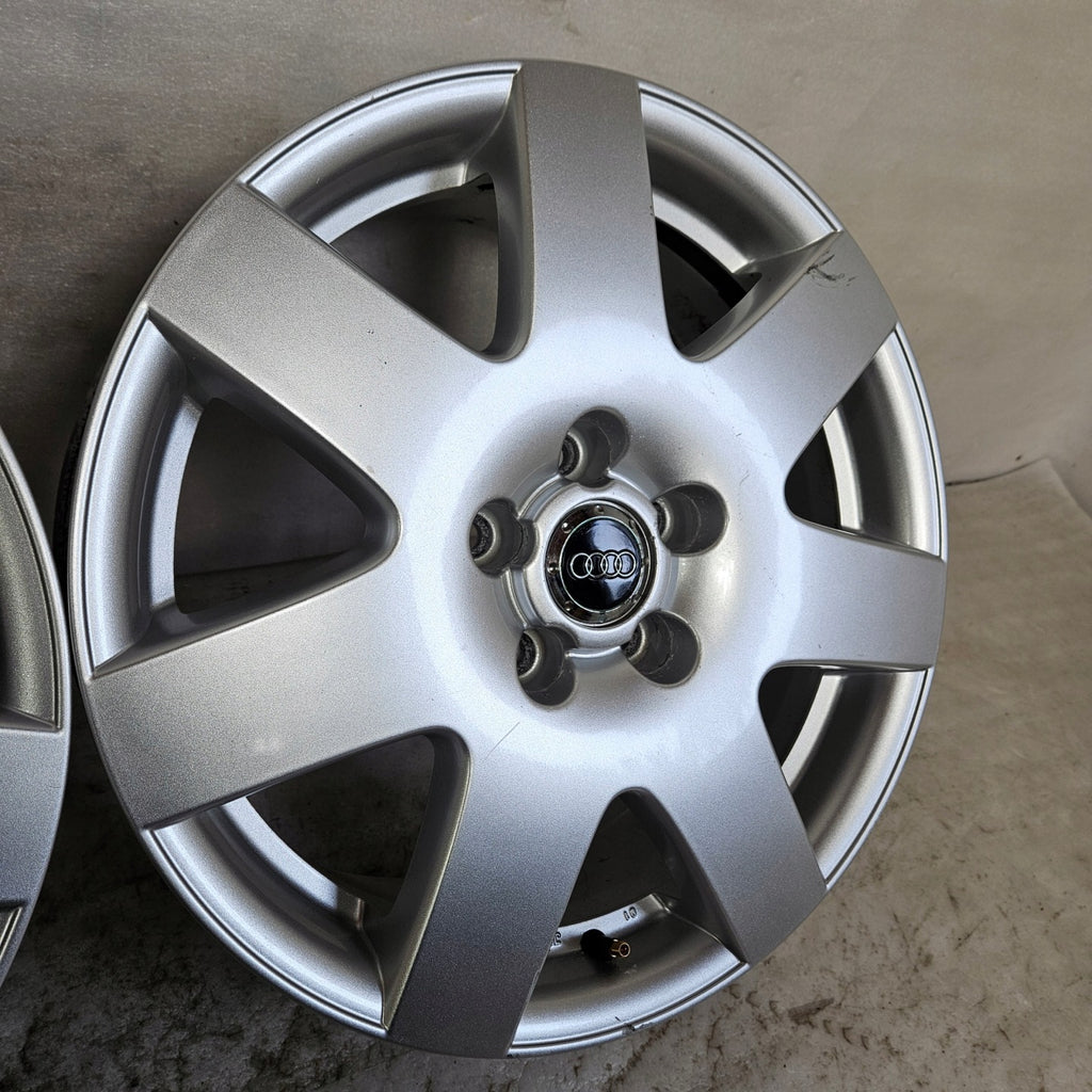 4x Alufelge 17 Zoll 7.0" 5x112 45ET 3B0071492 Audi A4 B6 B7 Passat Beetle Sharan FEL1142361066om