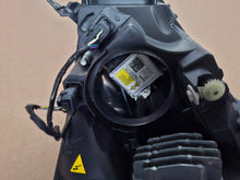 Laden Sie das Bild in den Galerie-Viewer, Frontscheinwerfer Renault Clio IV Links Scheinwerfer Headlight SCH6422321054rj