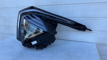 Laden Sie das Bild in den Galerie-Viewer, Frontscheinwerfer Kia Sportage V R292112010 LED Links Scheinwerfer Headlight SCH3770993026ky