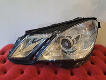 Laden Sie das Bild in den Galerie-Viewer, Frontscheinwerfer Mercedes-Benz W212 1EL01080001 Links Scheinwerfer Headlight SCH3114931301sb