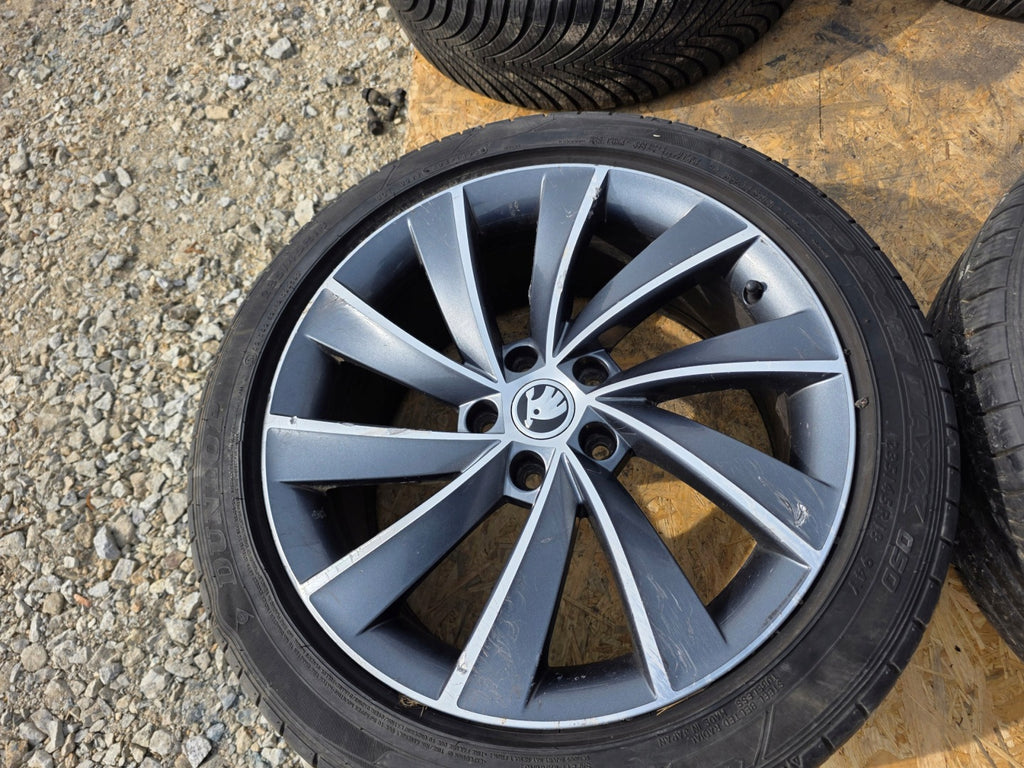 1x Alufelge 18 Zoll 8.0" 5x112 44ET Matt 3V0601025AL VW I Rim Wheel FEL5008056702yz