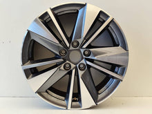 Laden Sie das Bild in den Galerie-Viewer, 1x Alufelge 17 Zoll 5x112 57A601025AA Skoda Karoq Rim Wheel FEL6826666797mz