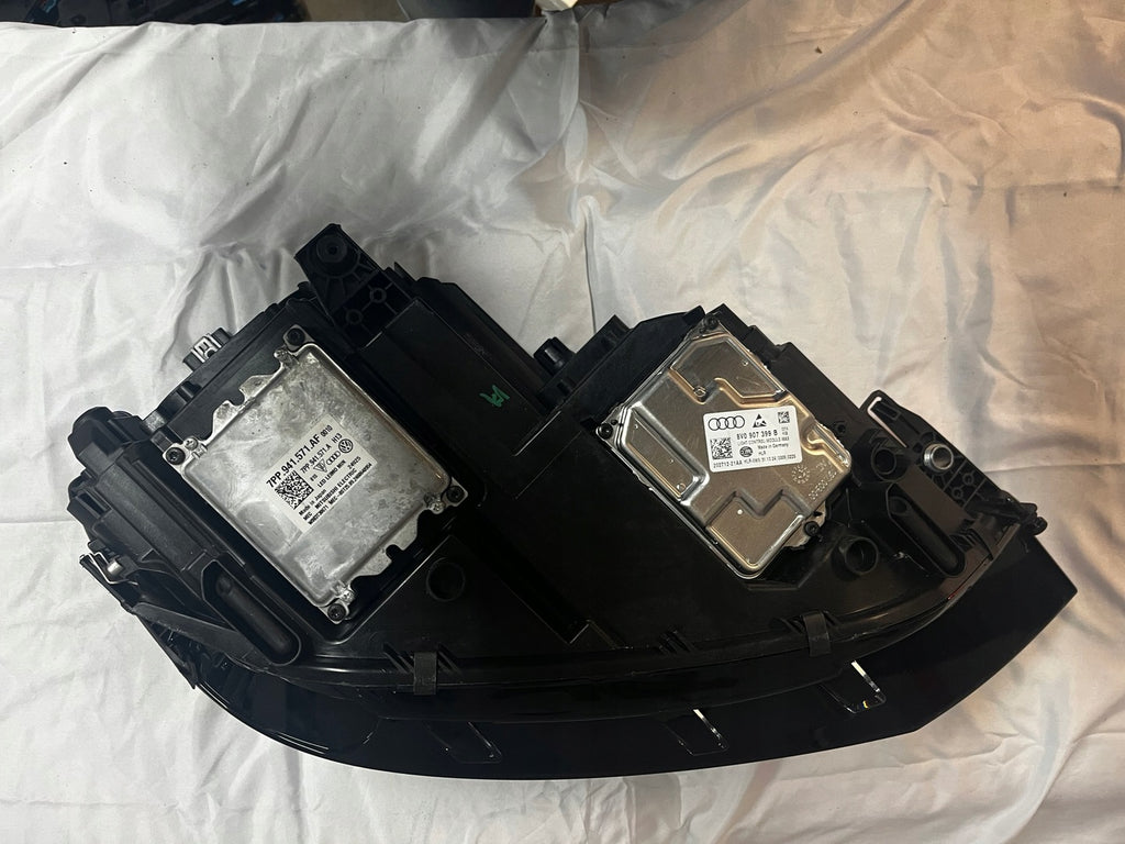 Frontscheinwerfer VW Touran 5TB941081D LED Links Scheinwerfer Headlight