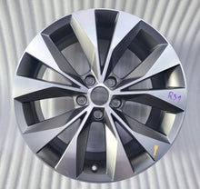 Load image into Gallery viewer, 1x Alufelge 18 Zoll 8.0" 5x112 44ET Matt Graphit 3V0601025Q Skoda Superb Iii FEL1789137367ak