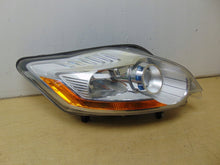 Laden Sie das Bild in den Galerie-Viewer, Frontscheinwerfer Ford Kuga 8V41-13D154-AD Xenon Rechts Scheinwerfer Headlight