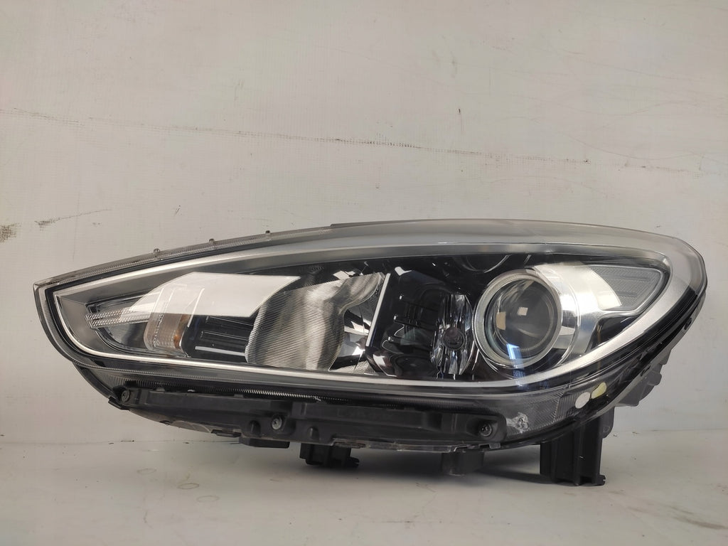 Frontscheinwerfer Hyundai I30 III 92101-G4020 Ein Stück (Rechts oder Links)