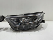 Load image into Gallery viewer, Frontscheinwerfer Toyota V 744NAWY21W Ein Stück (Rechts oder Links) Headlight SCH6467334598kr