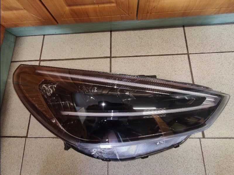 Frontscheinwerfer Hyundai I30 III 92102G4610 LED Rechts Scheinwerfer Headlight