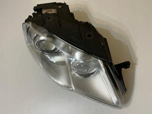 Laden Sie das Bild in den Galerie-Viewer, Frontscheinwerfer VW Passat 89312660 Xenon Rechts Scheinwerfer Headlight SCH2086489300bq