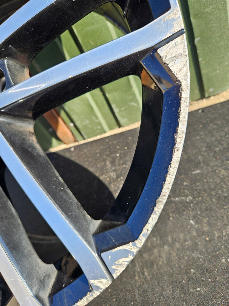 1x Alufelge 18 Zoll 7.5" 5x112 49ET Glanz Silber 5G0601025A0 VW Golf Vii FEL7772932481pb