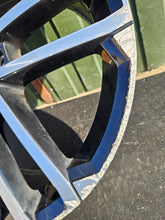 Laden Sie das Bild in den Galerie-Viewer, 1x Alufelge 18 Zoll 7.5" 5x112 49ET Glanz Silber 5G0601025A0 VW Golf Vii FEL7772932481pb