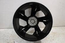 Laden Sie das Bild in den Galerie-Viewer, 1x Alufelge 20 Zoll 9.0" 5x112 38ET Glanz Silber 4KE601025T Audi Mg Rim Wheel FEL2387088793gb