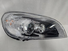 Load image into Gallery viewer, Frontscheinwerfer Volvo V60 S60 31420674 Xenon Rechts Scheinwerfer Headlight SCH1552366935pj