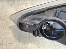 Laden Sie das Bild in den Galerie-Viewer, Frontscheinwerfer Ford Focus III F1EB13W029-AE Rechts Scheinwerfer Headlight SCH3117241608dr