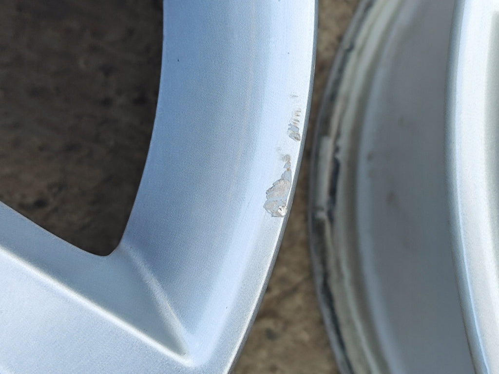 1x Alufelge 17 Zoll 7.0" 5x110 35ET Glanz Silber 13385456 Opel Meriva B FEL9507392237ew