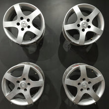 Laden Sie das Bild in den Galerie-Viewer, 4x Alufelge 15 Zoll 6.5" 5x114.3 35ET F510139 Fiat Scudo 4 I Rim Wheel FEL4939155626zg