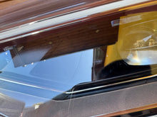 Laden Sie das Bild in den Galerie-Viewer, Frontscheinwerfer Audi A6 C8 4K0941039 Full LED Links Scheinwerfer Headlight SCH8836974646vn