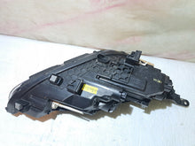 Laden Sie das Bild in den Galerie-Viewer, Frontscheinwerfer Hyundai I30 III 92101G4000 Halogen Links Headlight SCH3658897392yo