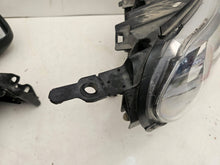 Laden Sie das Bild in den Galerie-Viewer, Frontscheinwerfer Peugeot Expert 9808572580-00 S2506N074 Rechts oder Links SCH8413706567ab