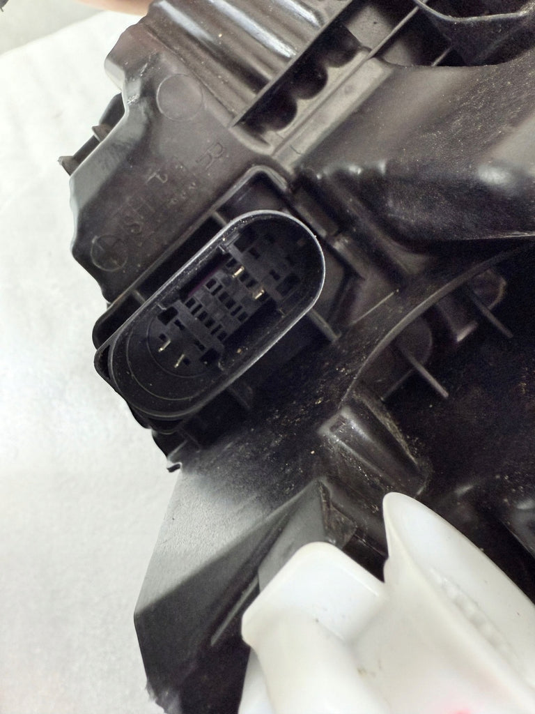 Frontscheinwerfer Mercedes-Benz Gla H247 A2479063604 LED Rechts Headlight SCH9635350149ri