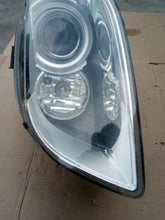 Load image into Gallery viewer, Frontscheinwerfer Audi A4 B7 8E0941003 Xenon Links Scheinwerfer Headlight SCH5702904568hv