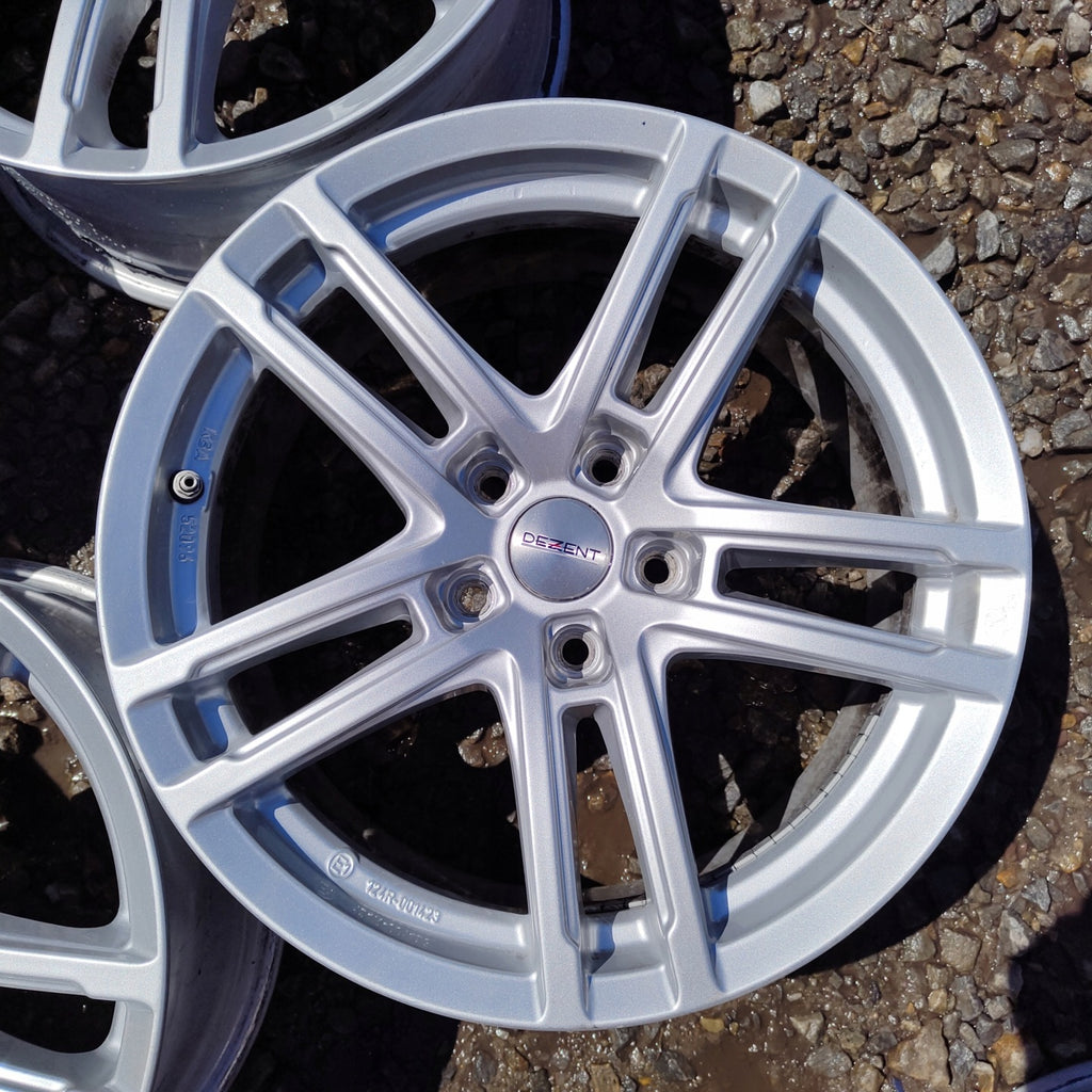 4x Alufelge 17 Zoll 7.5" 5x112 27ET Glanz Silber 52096 Audi Rim Wheel FEL7023863458zf