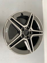 Laden Sie das Bild in den Galerie-Viewer, 1x Alufelge 18 Zoll 7.5" 5x112 49ET Glanz Schwarz A1774011500 Mercedes-Benz Amg FEL7523647507vf