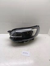Laden Sie das Bild in den Galerie-Viewer, Frontscheinwerfer Opel Zafira Vivaro 1656228180 Links Scheinwerfer Headlight