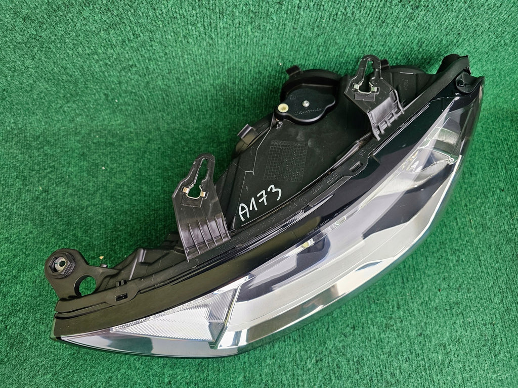 Frontscheinwerfer Audi A1 82A941003 Links Scheinwerfer Headlight SCH5755703898yi