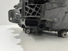 Laden Sie das Bild in den Galerie-Viewer, Frontscheinwerfer BMW F30 9883508-01 LED Rechts Scheinwerfer Headlight SCH5527415902xe