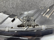 Laden Sie das Bild in den Galerie-Viewer, Frontscheinwerfer Audi A4 B9 8W0941011 LED Links Scheinwerfer Headlight SCH2549888206sc