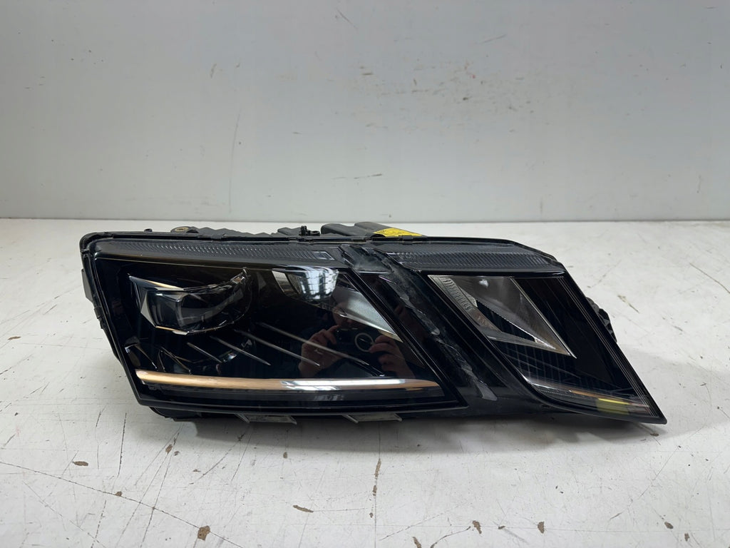 Frontscheinwerfer Skoda Octavia III 5E1941016 LED Rechts Scheinwerfer Headlight SCH5520594478fx