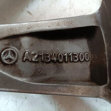 Laden Sie das Bild in den Galerie-Viewer, 4x Alufelge 17 Zoll 7.5" 5x112 40ET A2134011300 Mercedes-Benz W213 S213 FEL7224175048vr
