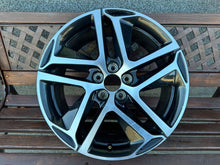 Load image into Gallery viewer, 1x Alufelge 18 Zoll 8.0" 5x108 48ET Glanz Schwarz 9677989877 Peugeot 308 Ii FEL9634440956vo