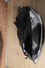 Load image into Gallery viewer, Frontscheinwerfer VW Golf VII 5G1941751 Xenon Links Scheinwerfer Headlight SCH6474696233ya