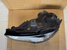Load image into Gallery viewer, Frontscheinwerfer Audi A3 8V0941005 Xenon Links Scheinwerfer Headlight SCH4162832261pb