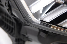 Load image into Gallery viewer, Frontscheinwerfer Audi Q3 83A941034 LED Rechts Scheinwerfer Headlight