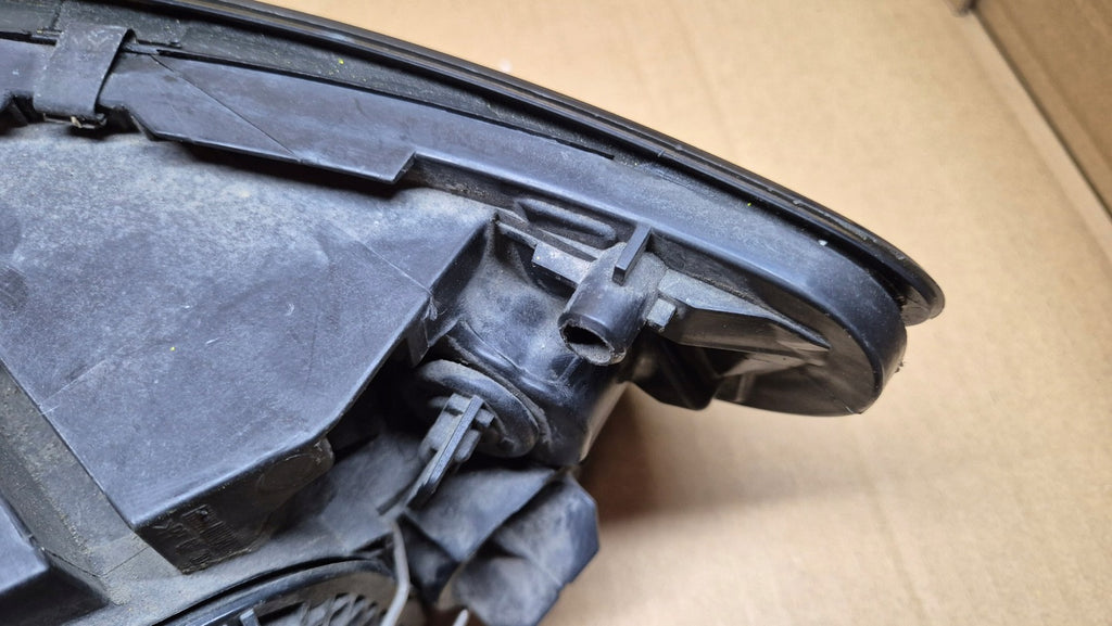 Frontscheinwerfer Kia I S40 8739647 Ein Stück (Rechts oder Links) Headlight SCH2538095527tj