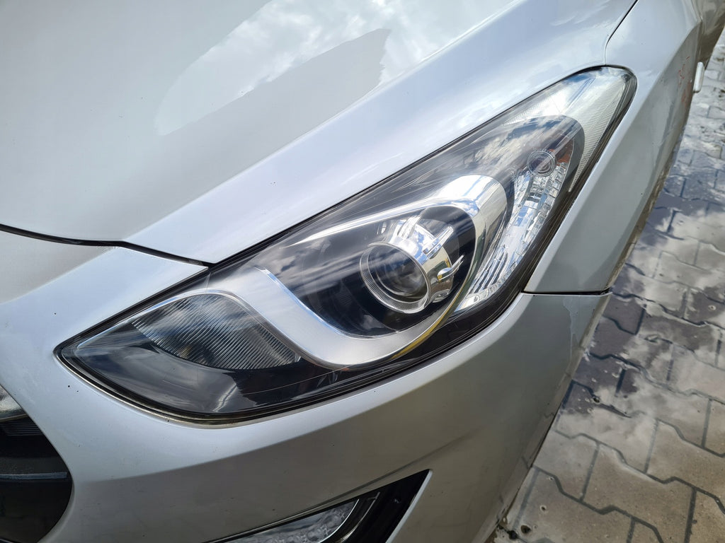 Frontscheinwerfer Hyundai I30 Links Scheinwerfer Headlight