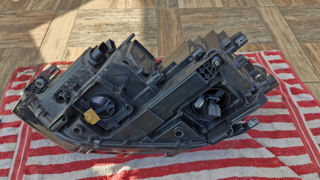 Frontscheinwerfer VW Touran 5TB941036B Rechts Scheinwerfer Headlight SCH5549520503gm