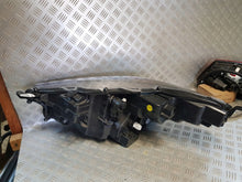 Load image into Gallery viewer, Frontscheinwerfer Toyota 4 Yaris Full LED Rechts Scheinwerfer Headlight