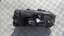 Laden Sie das Bild in den Galerie-Viewer, Frontscheinwerfer VW 57L941060 Rechts Scheinwerfer Headlight SCH1061373661xa