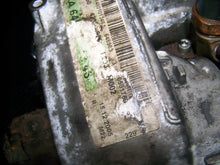 Load image into Gallery viewer, Motor Mercedes-Benz W203 646963 2.2 CDI 150PS 110kW 205TKm Diesel Unkomplett