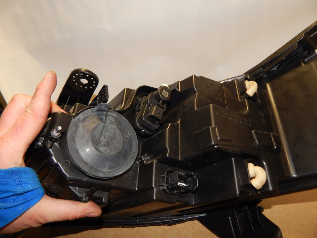 Frontscheinwerfer Dacia Sandero III 260107920R Rechts Scheinwerfer Headlight SCH5641103411rv