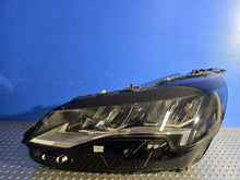 Laden Sie das Bild in den Galerie-Viewer, Frontscheinwerfer Peugeot 5008 9836230280 LED Links Scheinwerfer Headlight SCH7505935528cx