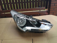 Laden Sie das Bild in den Galerie-Viewer, Frontscheinwerfer Hyundai Veloster Fs 92102-2V050 P06RP06030B Rechts Headlight SCH4155894600vo
